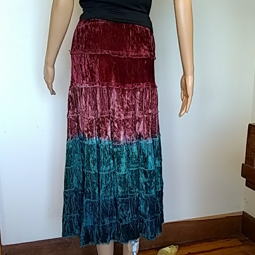 Cute Options crushed velvet tiered maxi skirt
